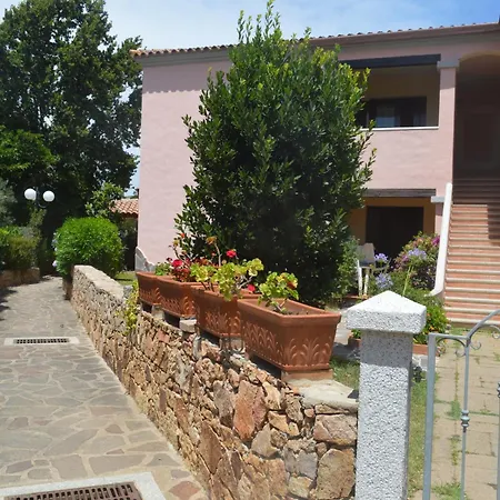 Zente Arrubia * San Teodoro (Sardinia)