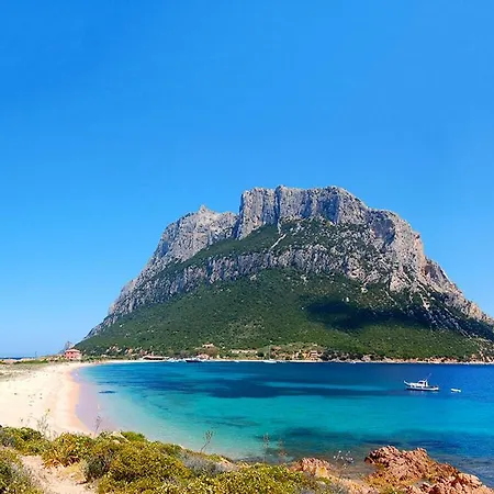 Zente Arrubia San Teodoro (Sardinia)